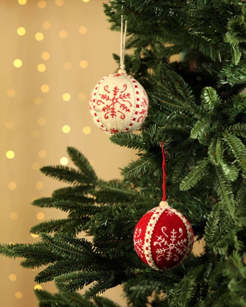 4" Felt Ball Snowflake Ornament