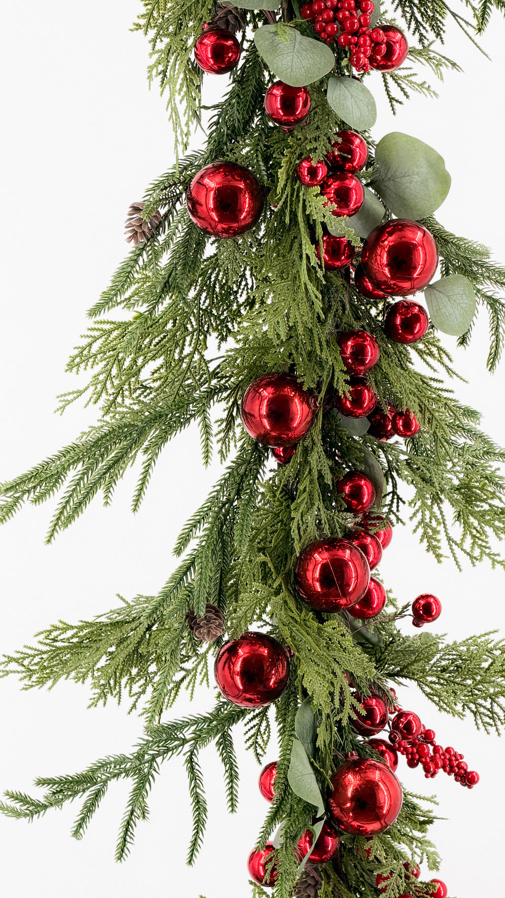 Classic Christmas Red Ornament Garland – 6 ft