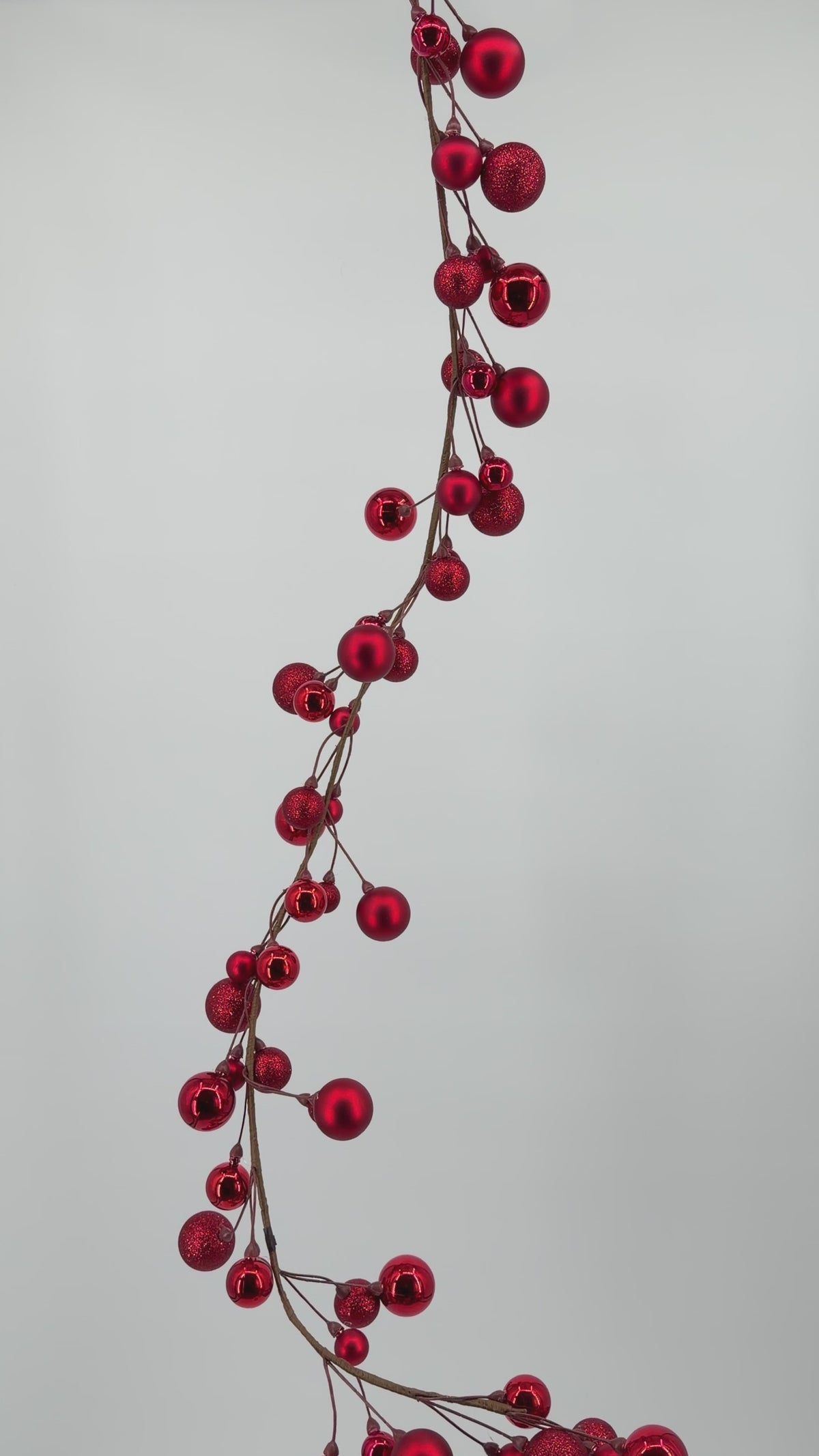 6-Foot Red Ornament Ball Christmas Garland – Glitter, Matte & Shiny Finish